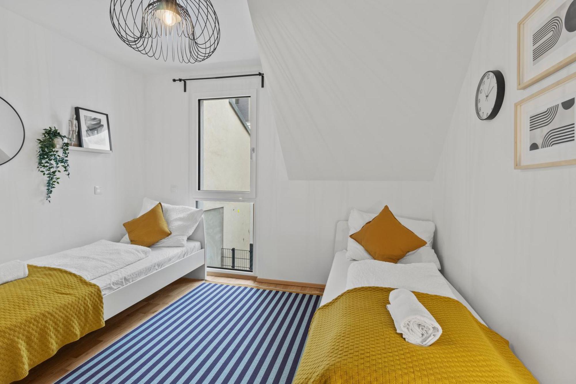 וינה 1 Min To Public Transport - 3 Min To Supermarket And Pharmacy - On-Site Parking For 19,90 Eur מראה חיצוני תמונה
