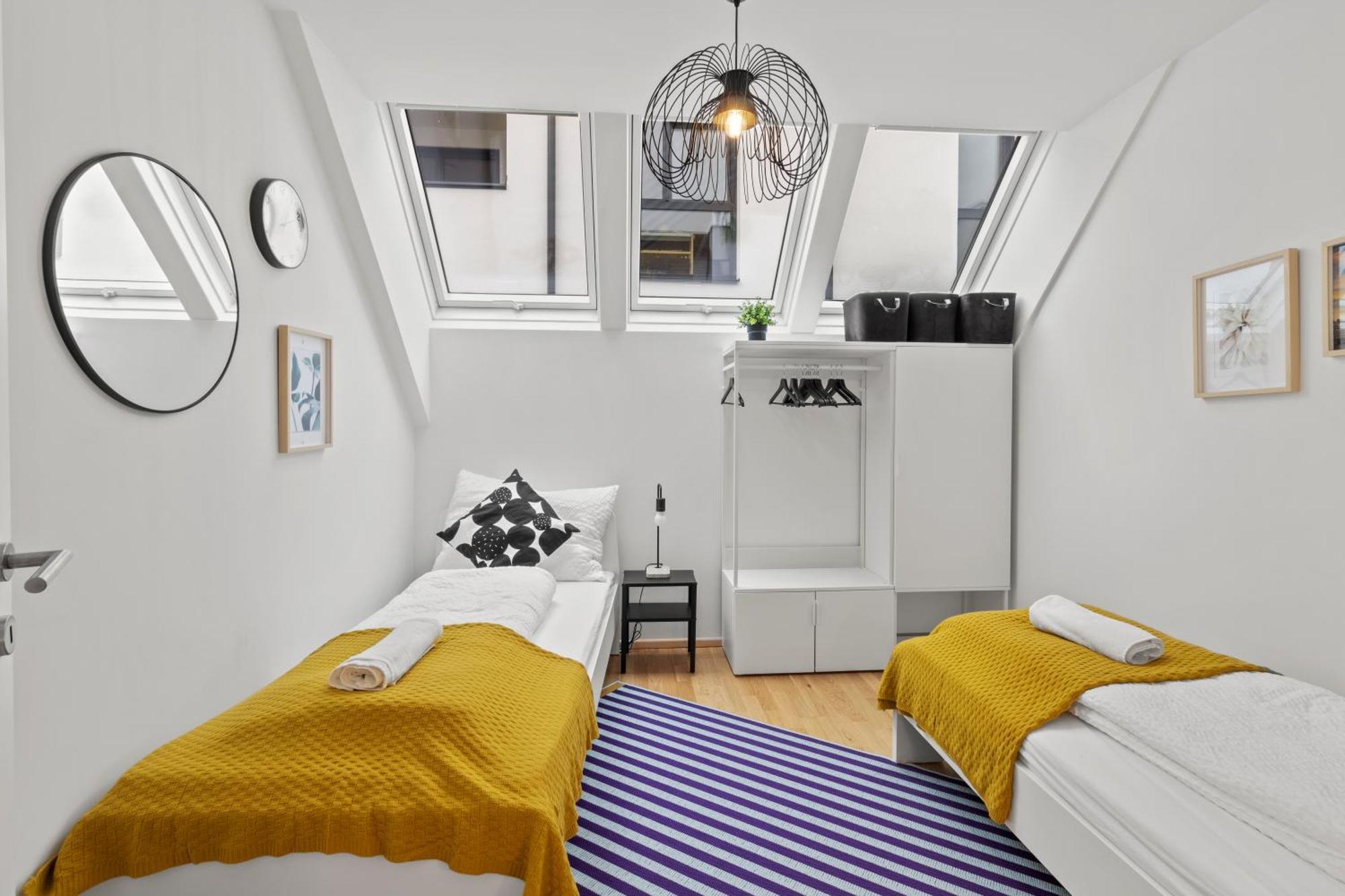 וינה 1 Min To Public Transport - 3 Min To Supermarket And Pharmacy - On-Site Parking For 19,90 Eur מראה חיצוני תמונה