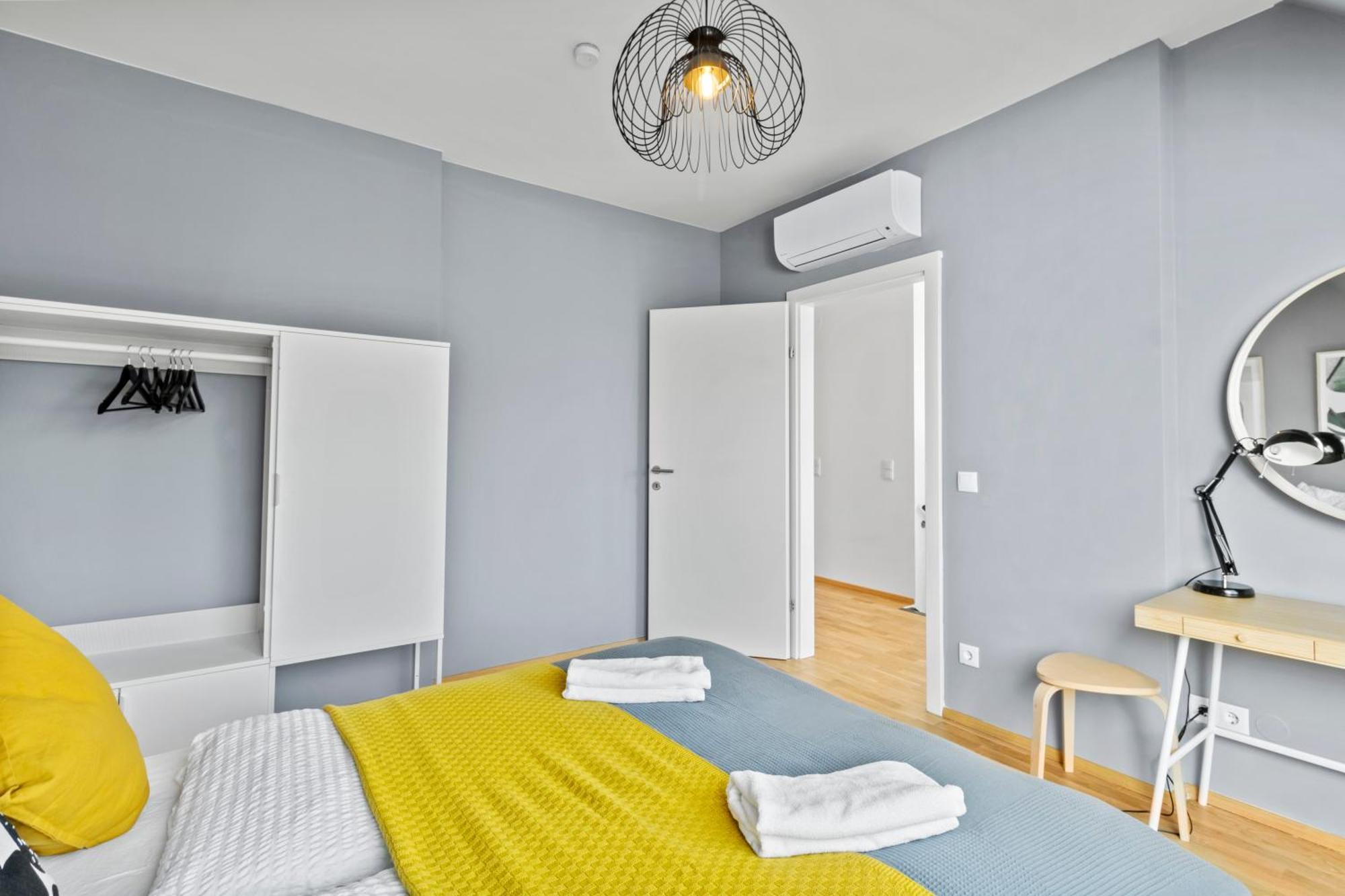 וינה 1 Min To Public Transport - 3 Min To Supermarket And Pharmacy - On-Site Parking For 19,90 Eur מראה חיצוני תמונה
