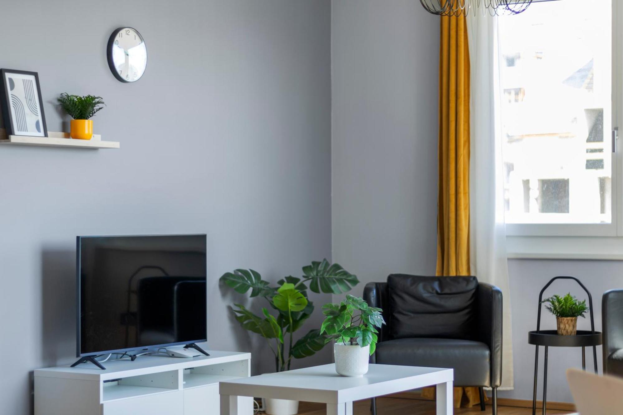 וינה 1 Min To Public Transport - 3 Min To Supermarket And Pharmacy - On-Site Parking For 19,90 Eur מראה חיצוני תמונה