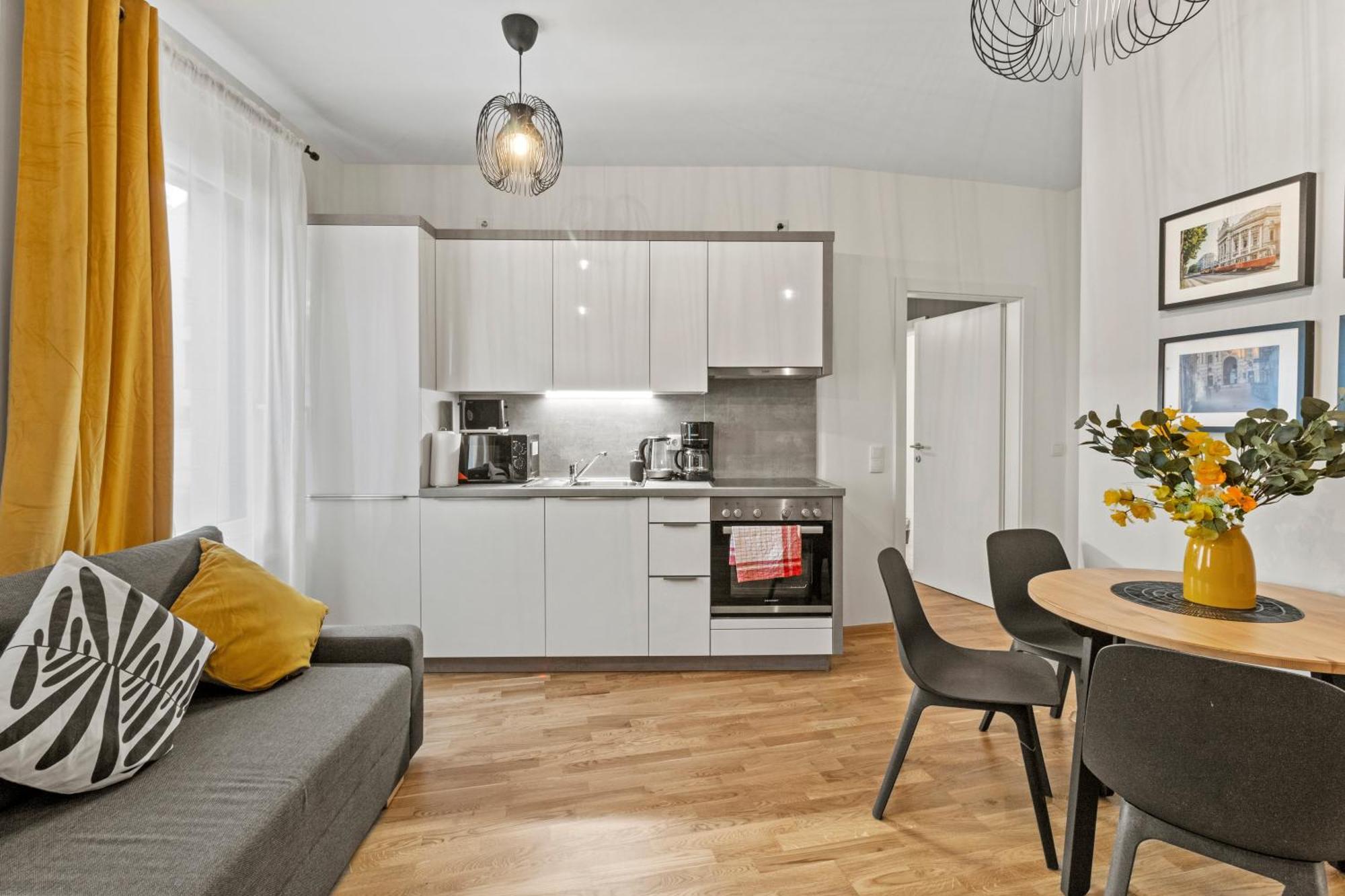 וינה 1 Min To Public Transport - 3 Min To Supermarket And Pharmacy - On-Site Parking For 19,90 Eur מראה חיצוני תמונה