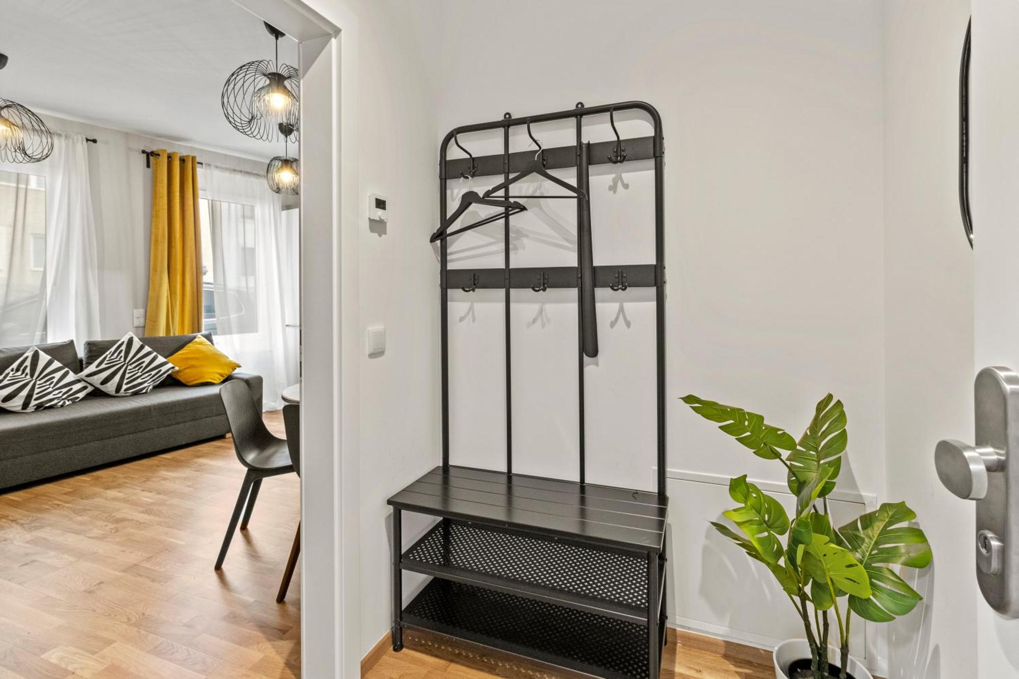 וינה 1 Min To Public Transport - 3 Min To Supermarket And Pharmacy - On-Site Parking For 19,90 Eur מראה חיצוני תמונה